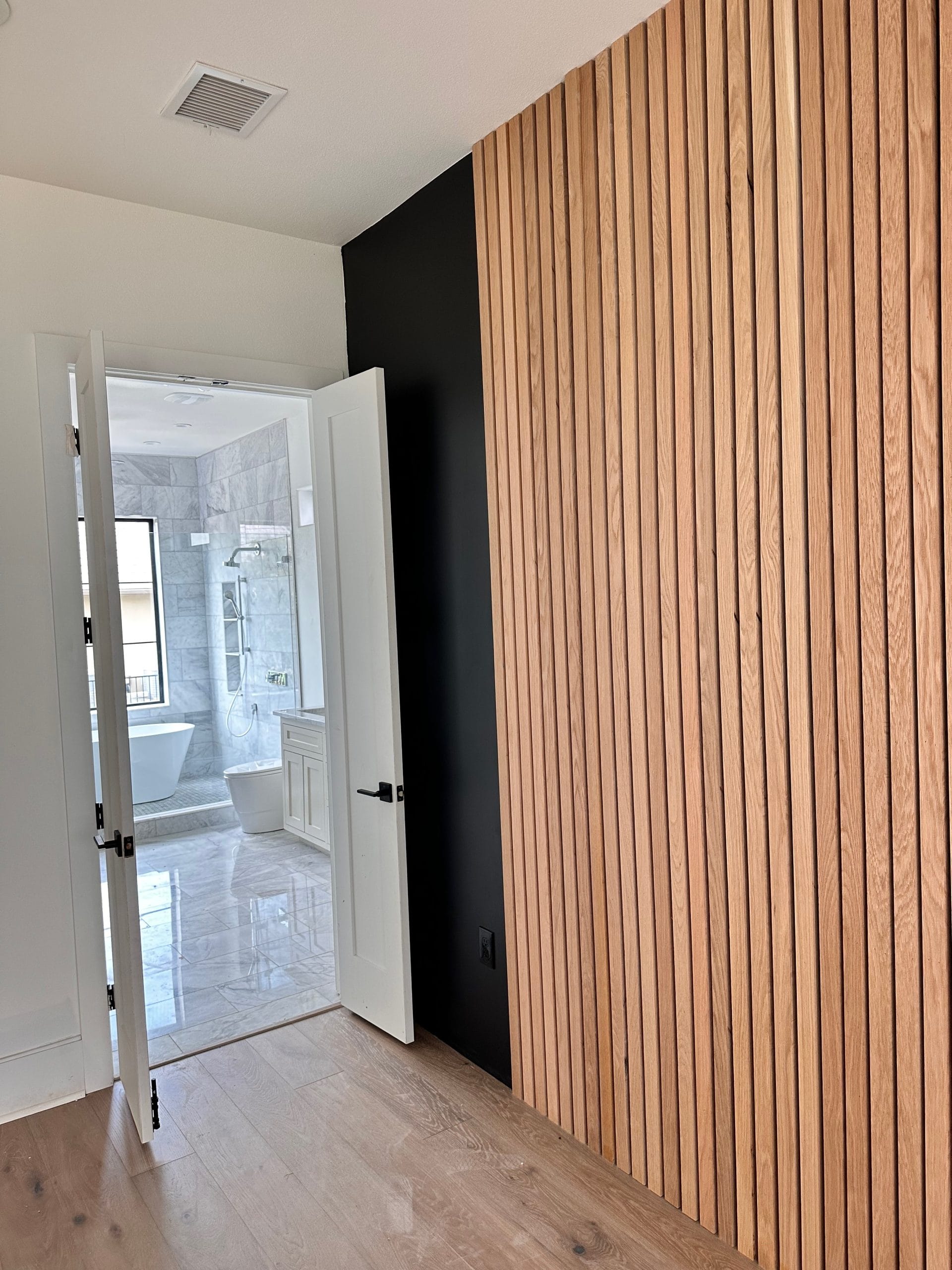 European accent Walls